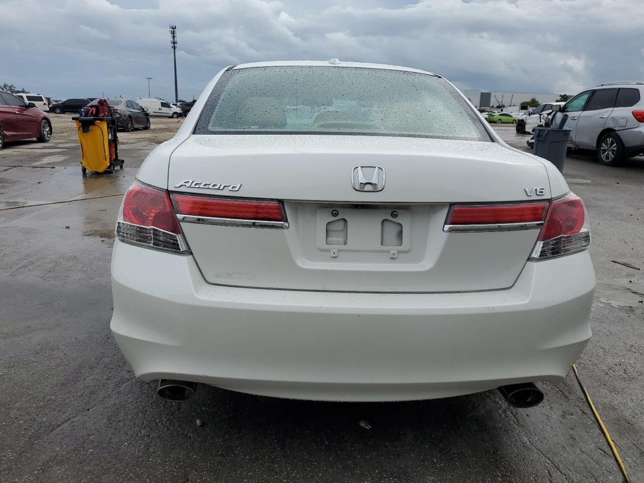 1HGCP3F80CA031966 2012 Honda Accord Exl