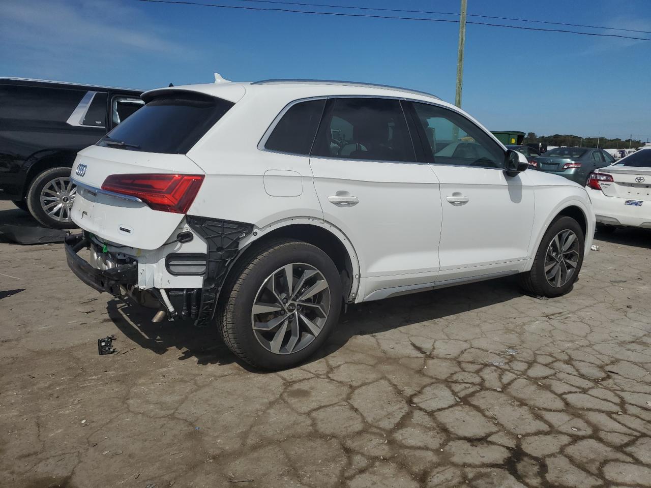 2021 Audi Q5 Premium VIN: WA1AAAFY3M2076126 Lot: 71707394