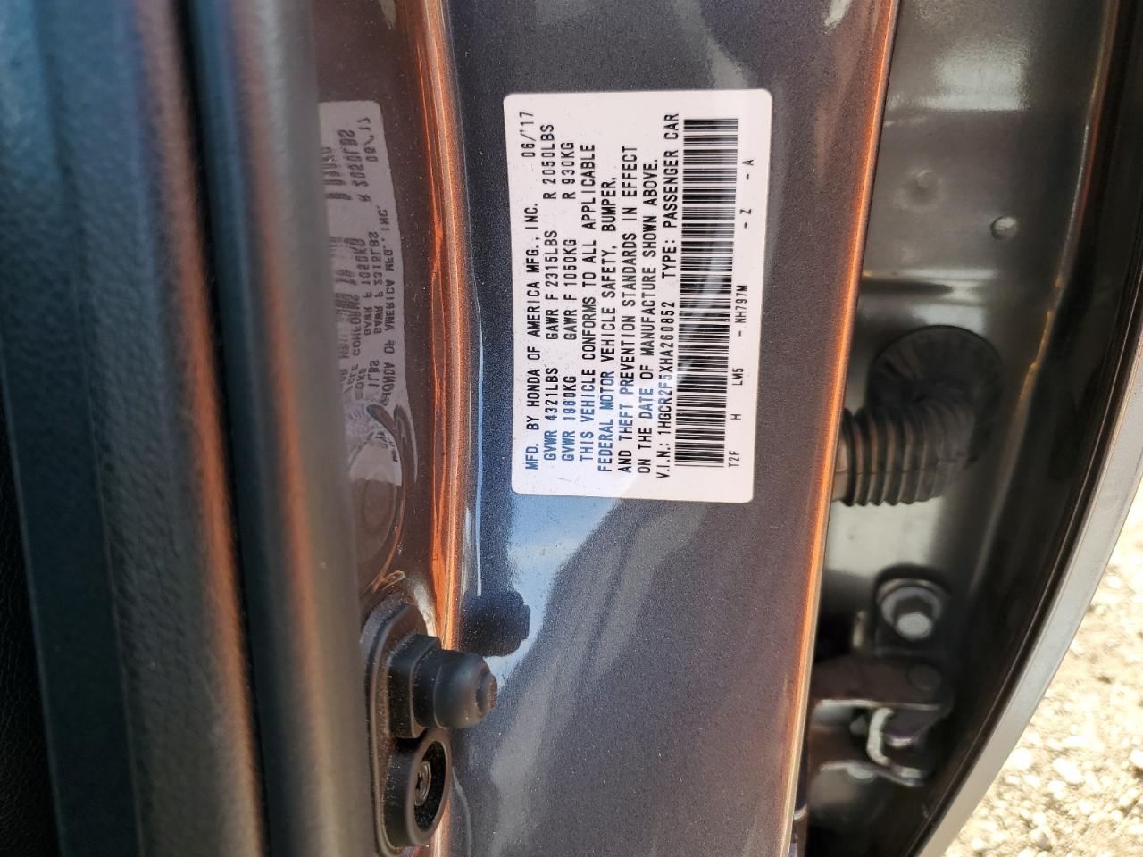 2017 Honda Accord - Image 12
