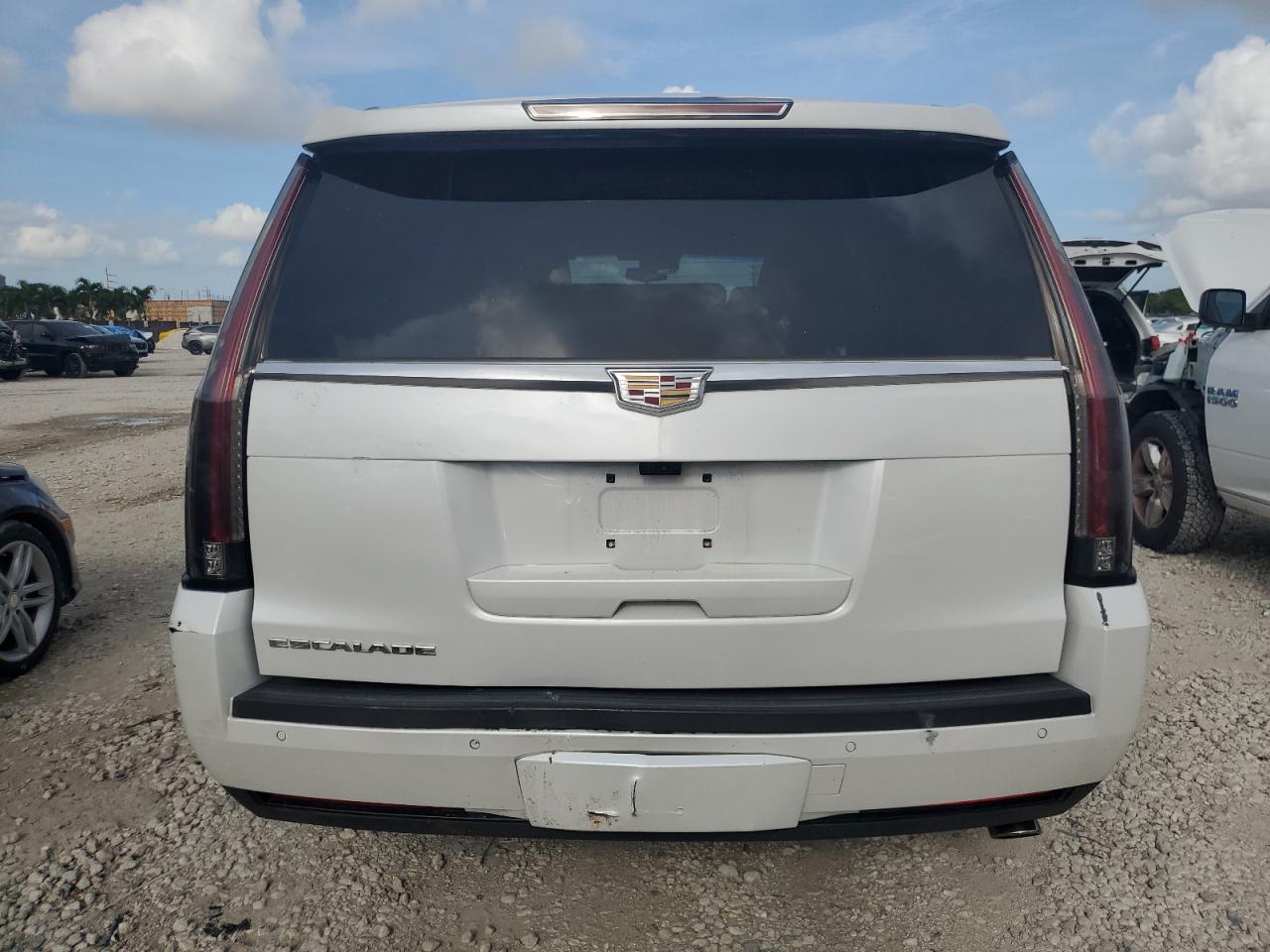 2018 Cadillac Escalade Platinum VIN: 1GYS3DKJ6JR381969 Lot: 70618824