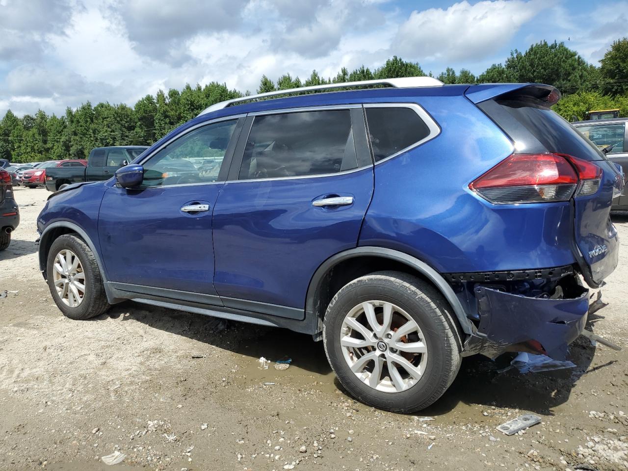 2020 Nissan Rogue S VIN: JN8AT2MT9LW011855 Lot: 69605394