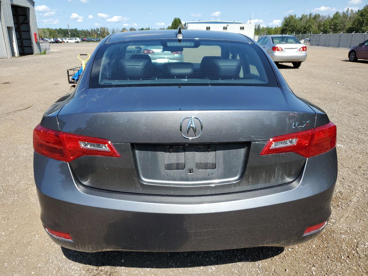 19VDE2E72EE400332 2014 Acura Ilx Dynamic