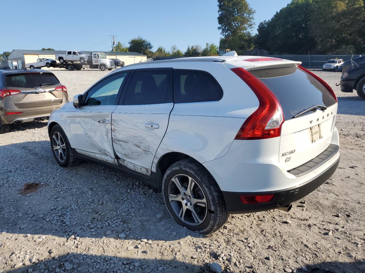 YV4902DZ3B2223584 2011 Volvo Xc60 T6