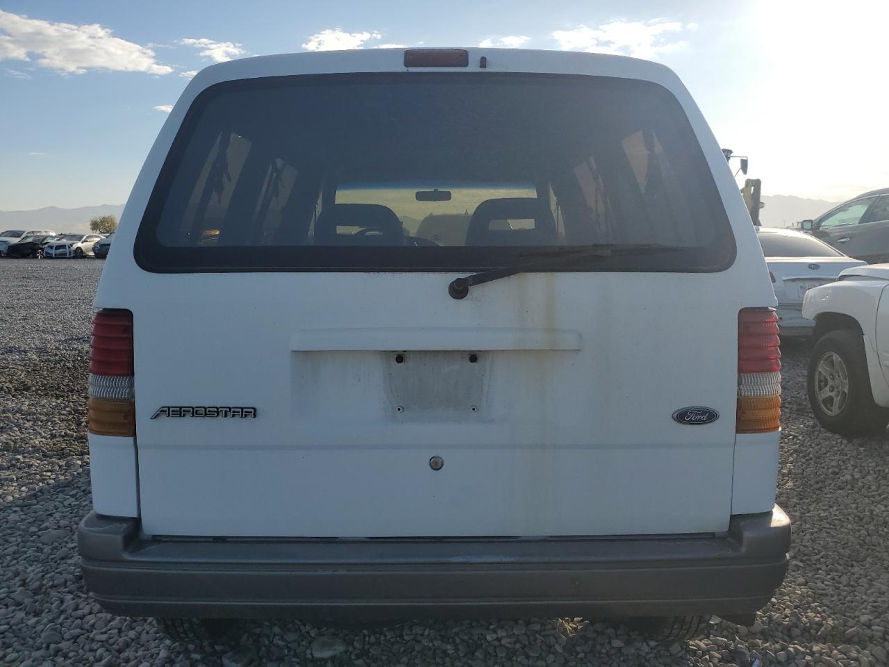 1FMCA11U0TZA83166 1996 Ford Aerostar