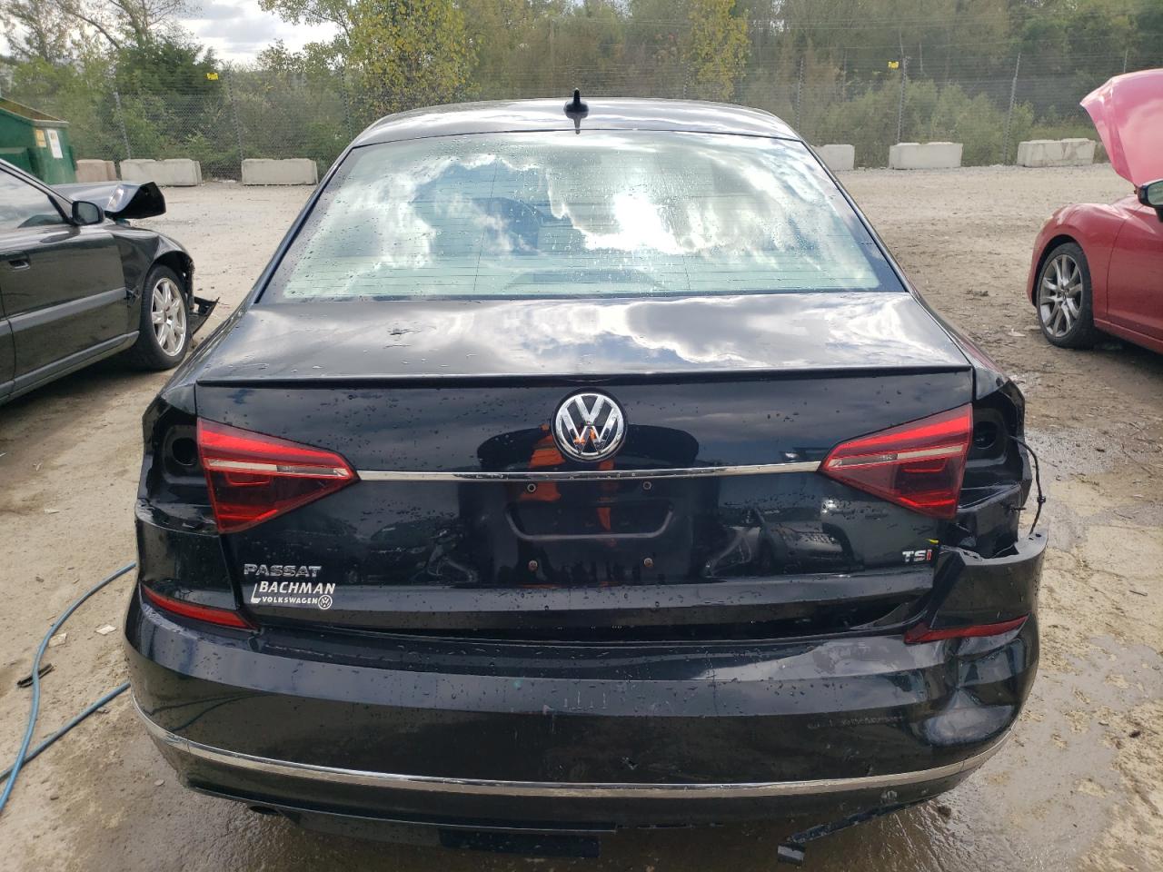 1VWDT7A38HC055264 2017 Volkswagen Passat R-Line