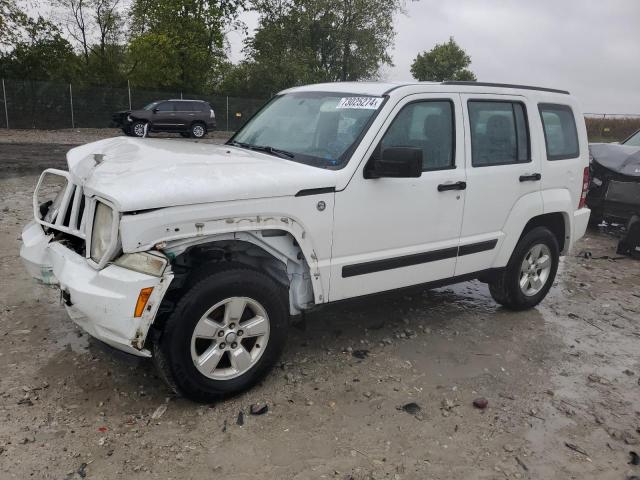  JEEP LIBERTY 2012 Белый