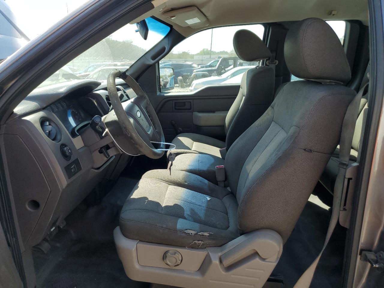 2010 Ford F150 Super Cab VIN: 1FTEX1CW2AFA83047 Lot: 72285834