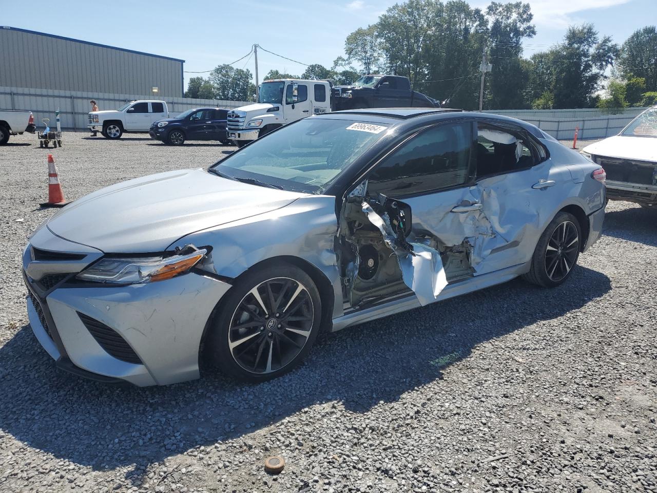 2020 TOYOTA CAMRY