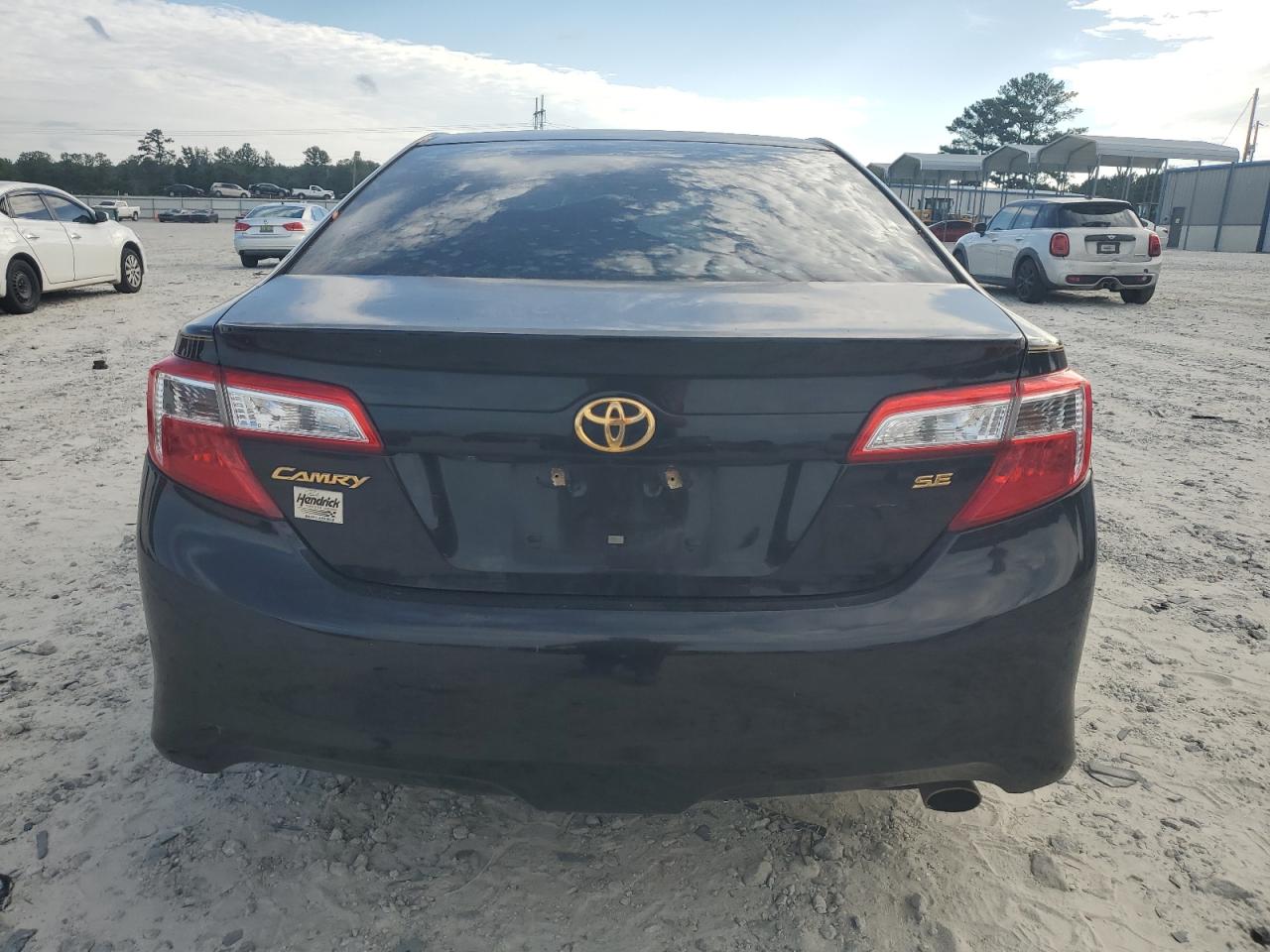 2014 Toyota Camry L VIN: 4T1BF1FKXEU823827 Lot: 70204544