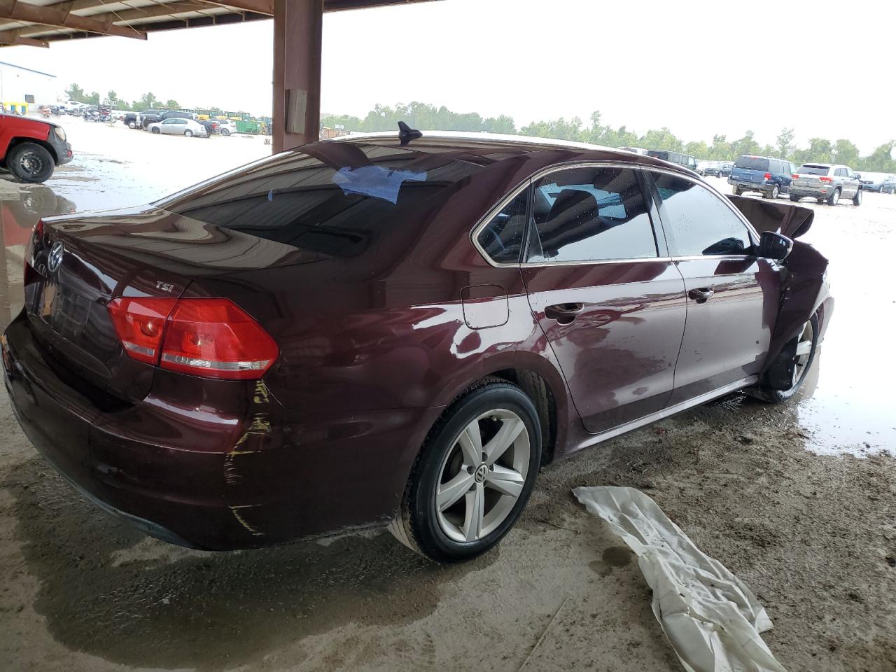 2014 Volkswagen Passat - Image 3