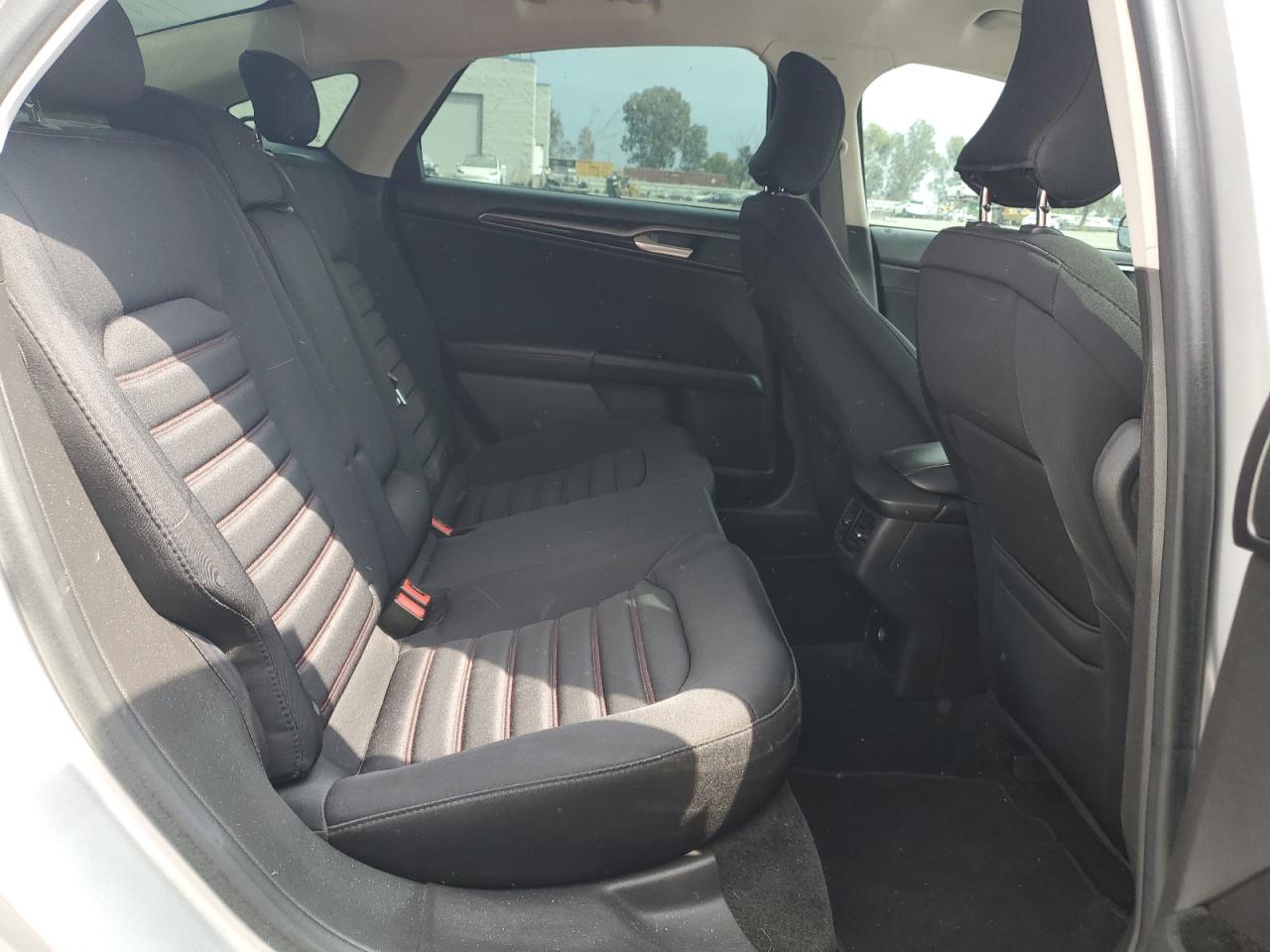 2016 Ford Fusion - Image 10