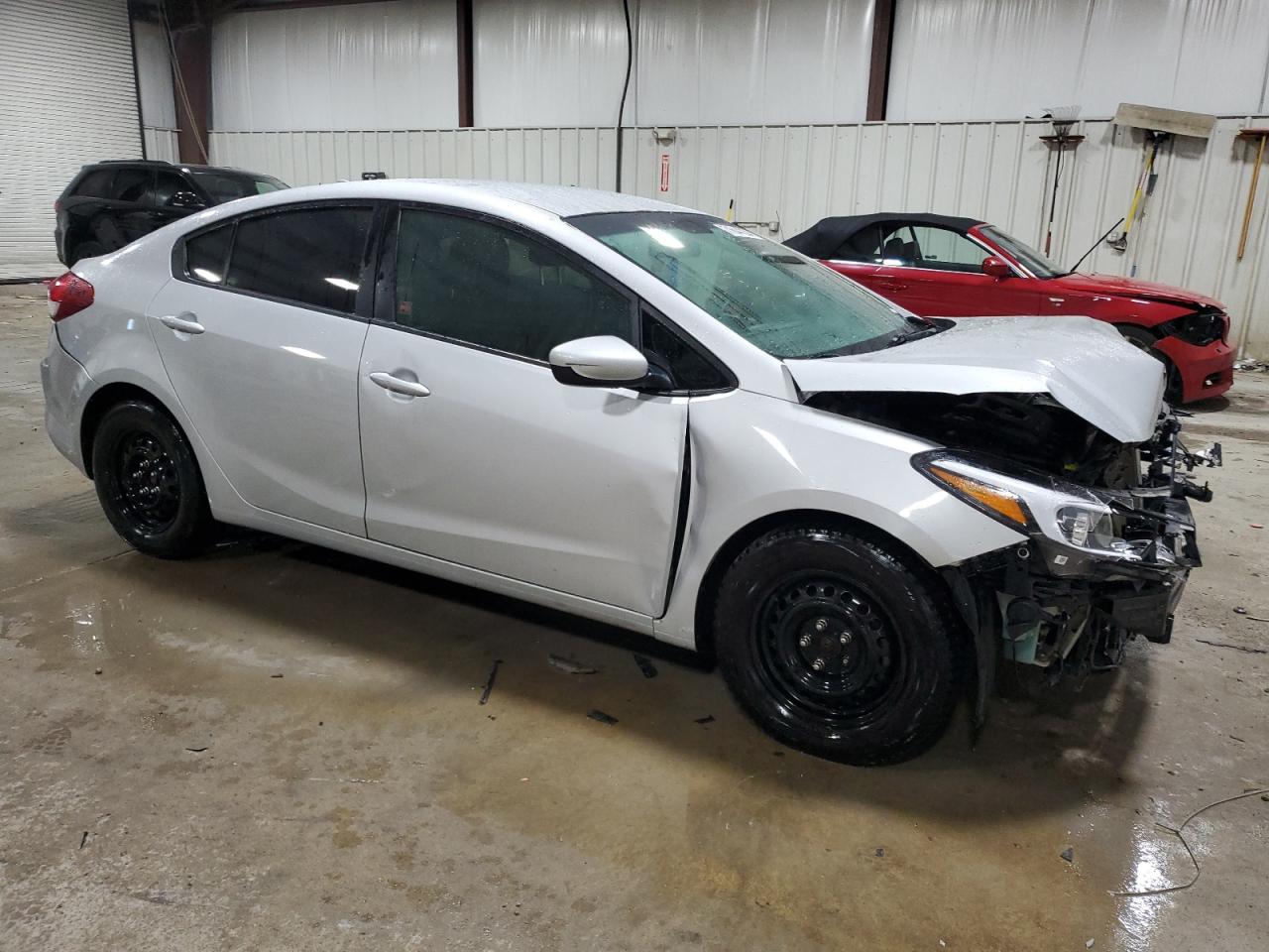 2017 Kia Forte - Image 4