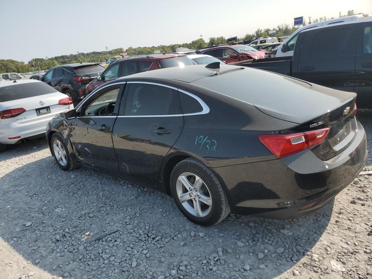 1G1ZB5ST4KF147842 2019 CHEVROLET MALIBU - Image 2