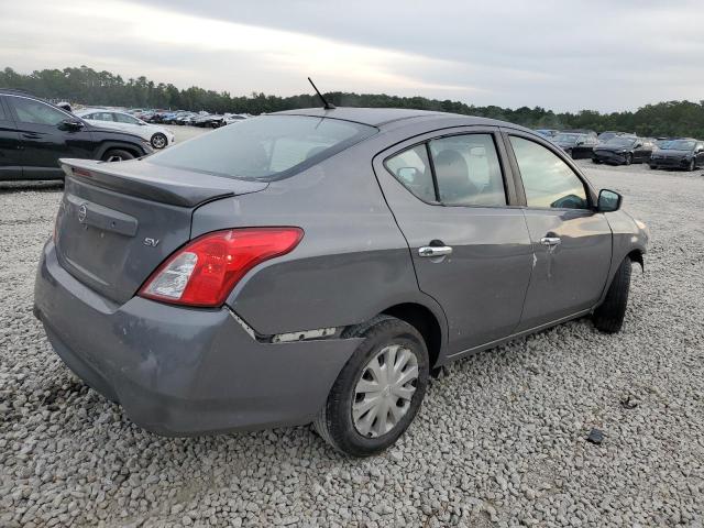  NISSAN VERSA 2017 Серый