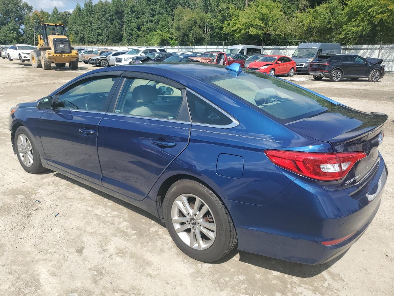 5NPE24AF9GH318691 2016 HYUNDAI SONATA - Image 2