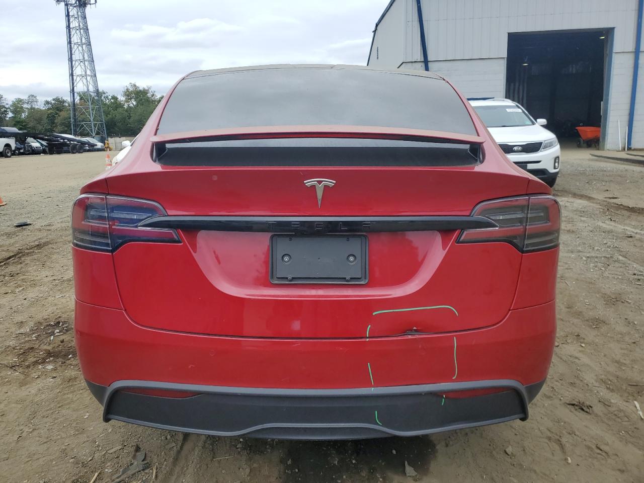 2022 Tesla Model X VIN: 7SAXCAE56NF341592 Lot: 72616384