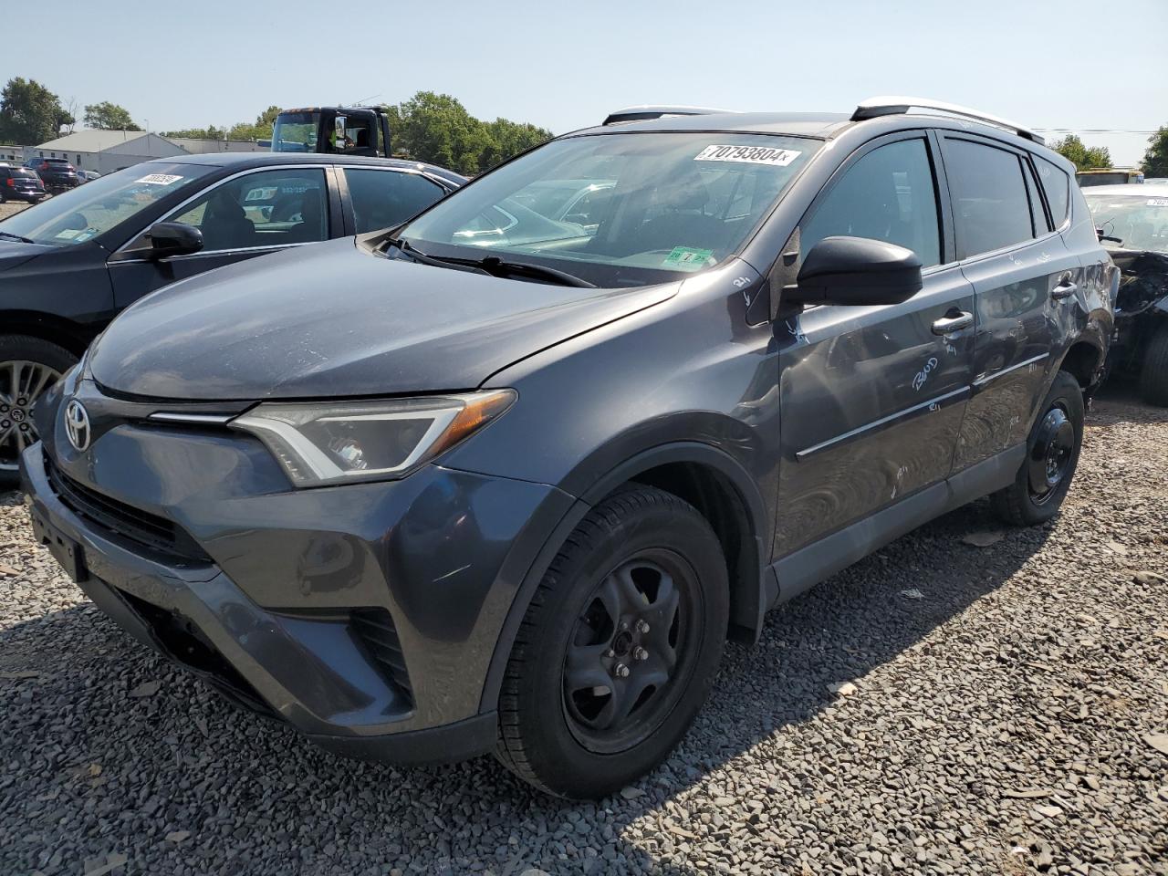 2T3BFREV2GW501980 2016 TOYOTA RAV 4 - Image 1