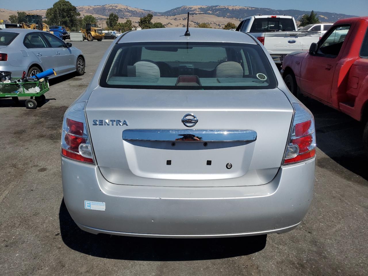 3N1AB6APXAL651818 2010 Nissan Sentra 2.0