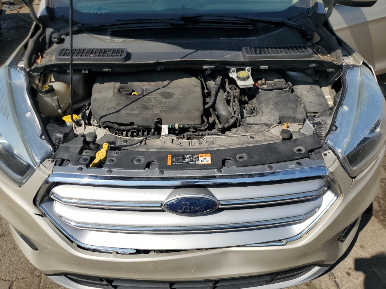 1FMCU0GD0HUC64300 2017 Ford Escape Se