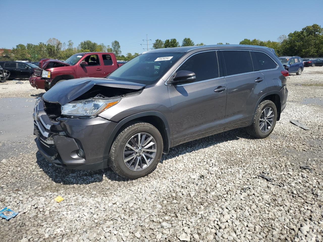 5TDJZRFH1HS480456 2017 TOYOTA HIGHLANDER - Image 1