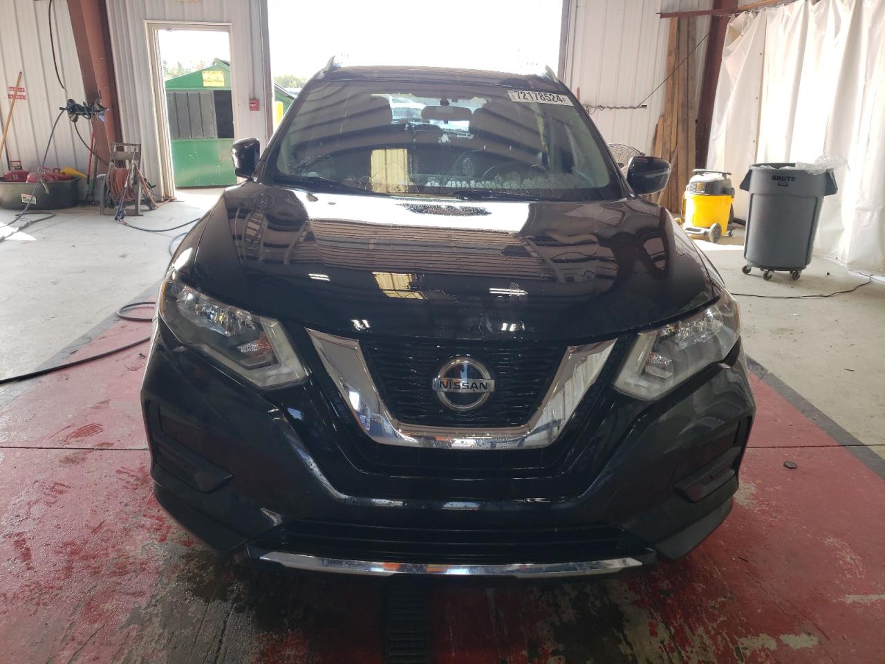 2018 Nissan Rogue - Image 5