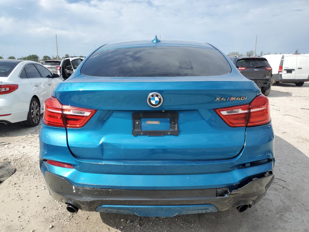 5UXXW7C55G0M91008 2016 BMW X4 xDrivem40I