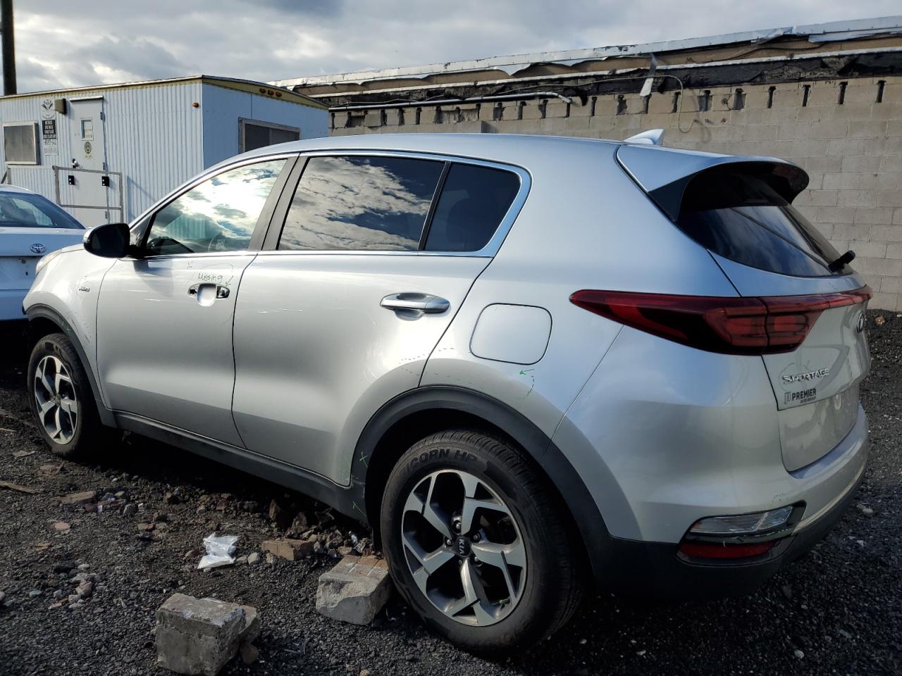 2020 Kia Sportage - Image 2