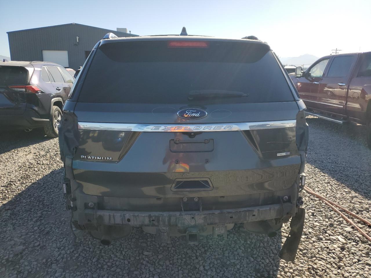 1FM5K8HT2GGD13514 2016 Ford Explorer Platinum