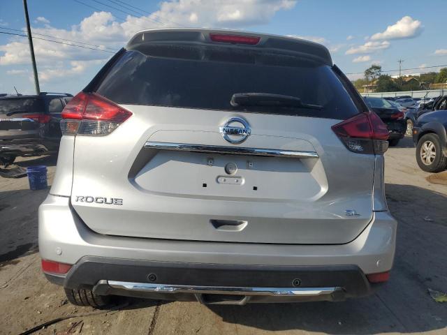  NISSAN ROGUE 2019 Srebrny