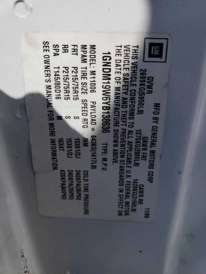 1GNDM19W6YB138636 2000 Chevrolet Astro