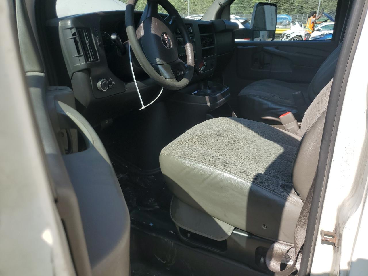 2013 GMC Savana Cutaway G3500 VIN: 1GD072CA4D1140916 Lot: 82549574