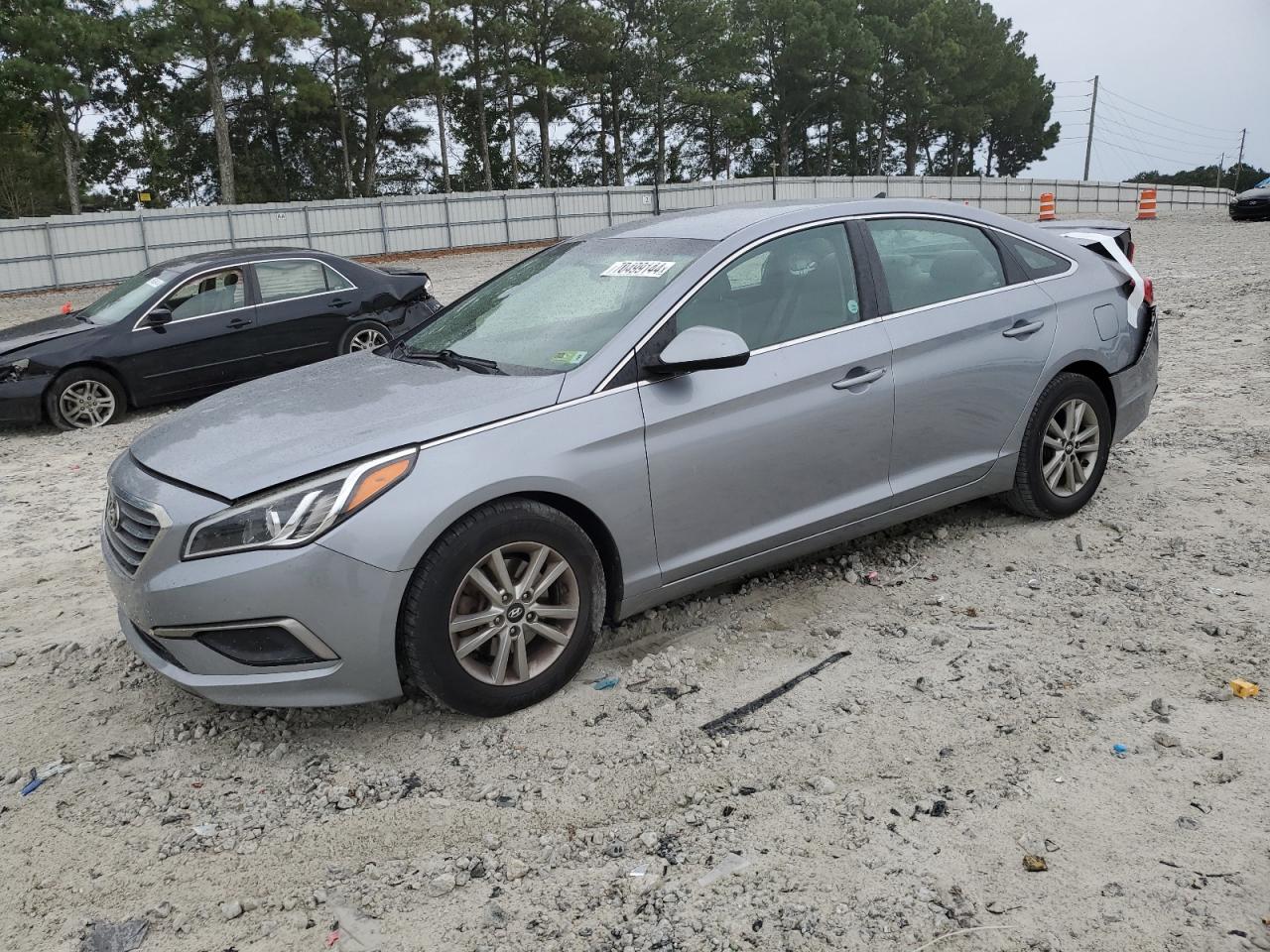 2017 Hyundai Sonata Se VIN: 5NPE24AF1HH471969 Lot: 70499144