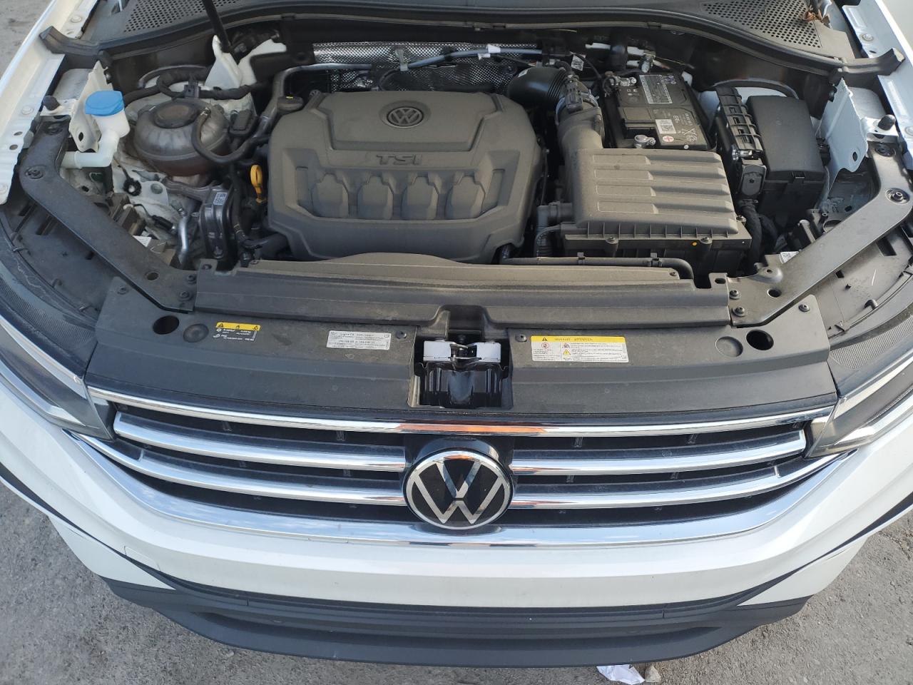 3VV3B7AX4PM116547 2023 Volkswagen Tiguan Se