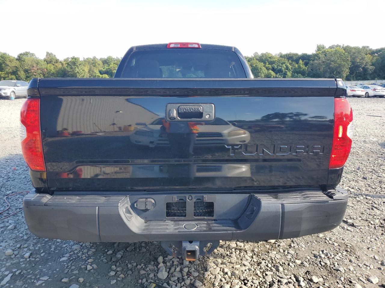 5TFRY5F16KX249183 2019 Toyota Tundra Double Cab Sr