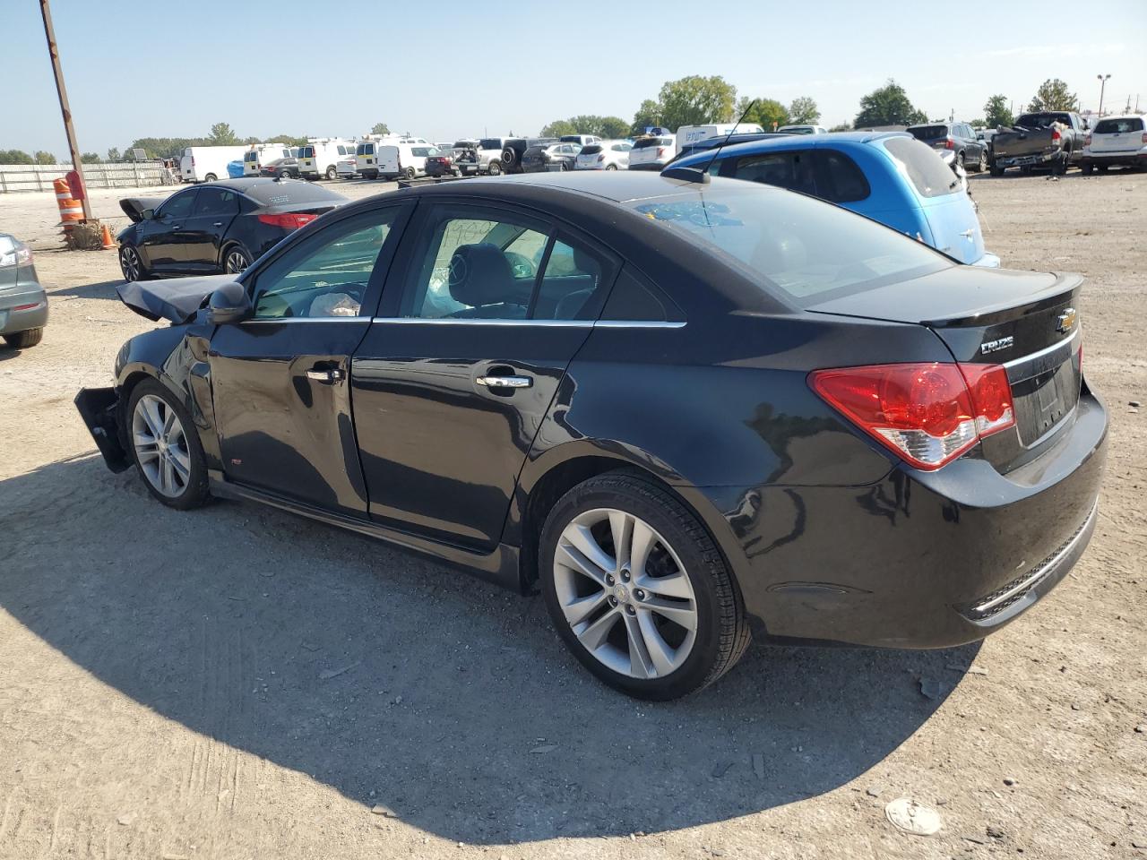 VIN 1G1PG5SB6F7199098 2015 CHEVROLET CRUZE no.2