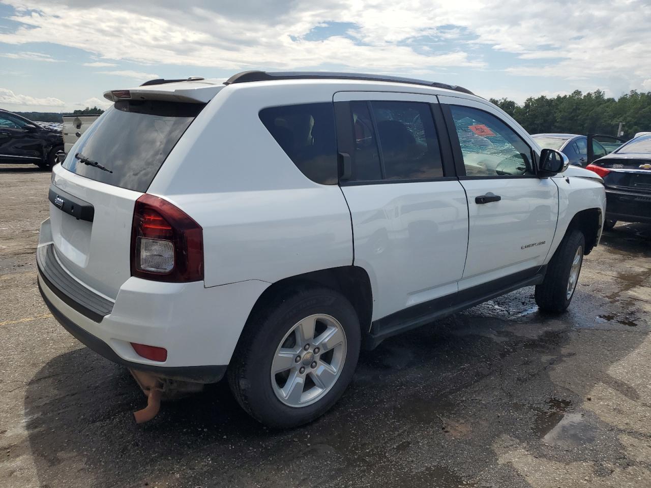 2016 Jeep Compass - Image 3