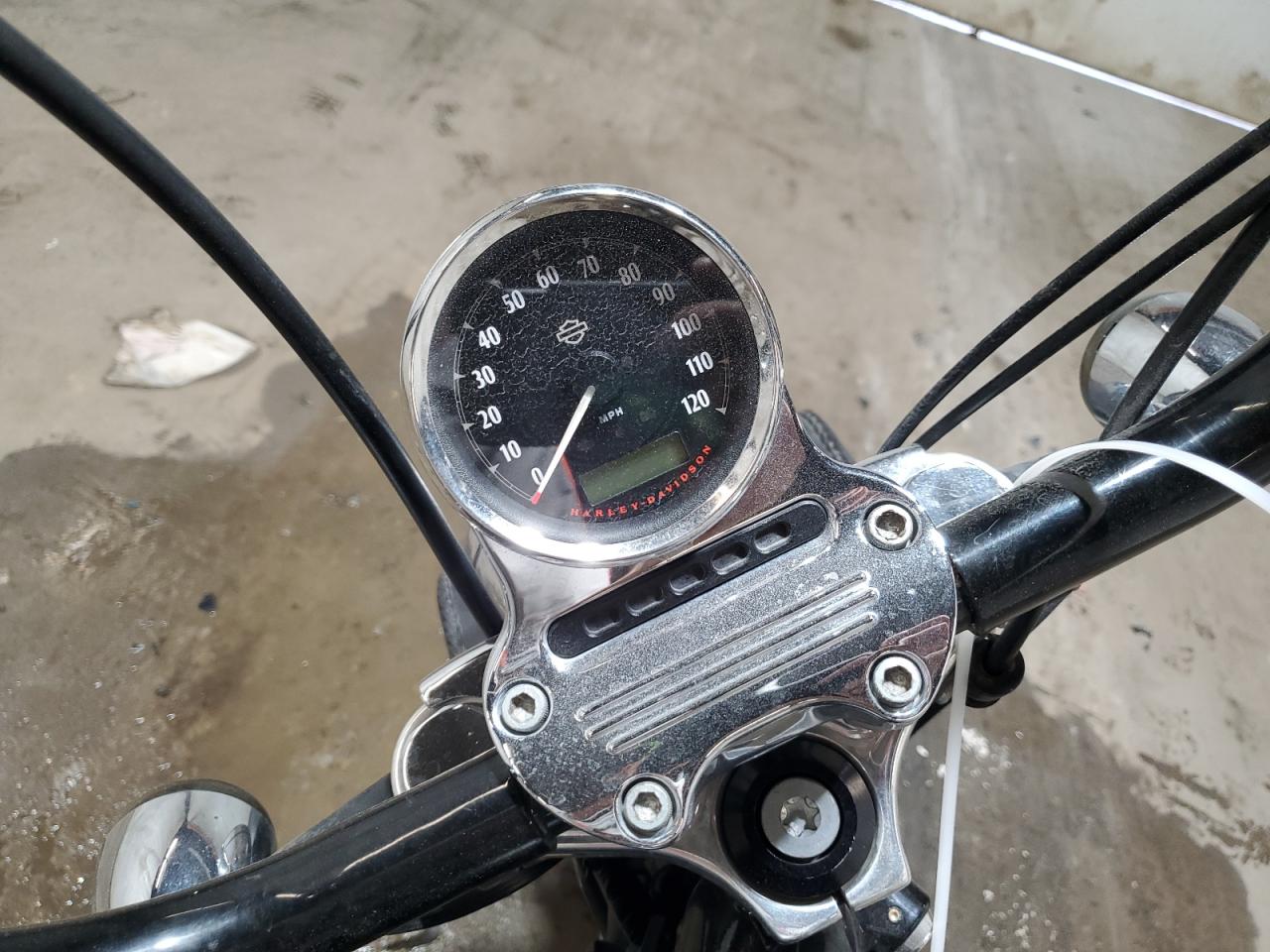 2014 Harley-Davidson Xl1200 V VIN: 1HD1LF312EC427560 Lot: 71996694