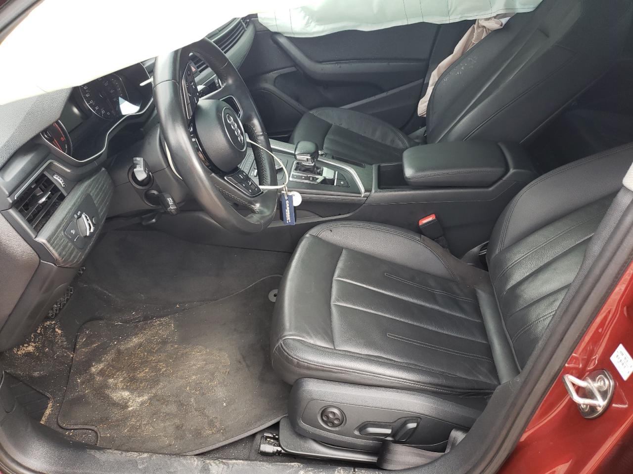 WAUKMAF40JA068644 2018 Audi A4 Premium