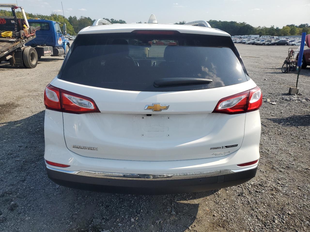 3GNAXVEV0JS571300 2018 Chevrolet Equinox Premier