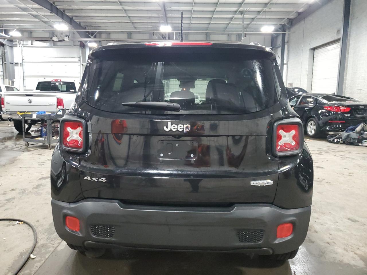 2016 Jeep Renegade Latitude VIN: ZACCJBBT4GPE34729 Lot: 72547094