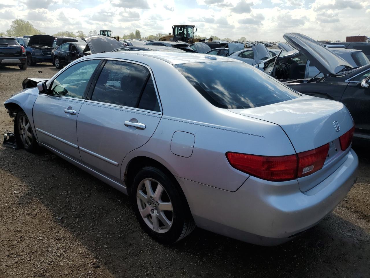 2005 Honda Accord - Image 2
