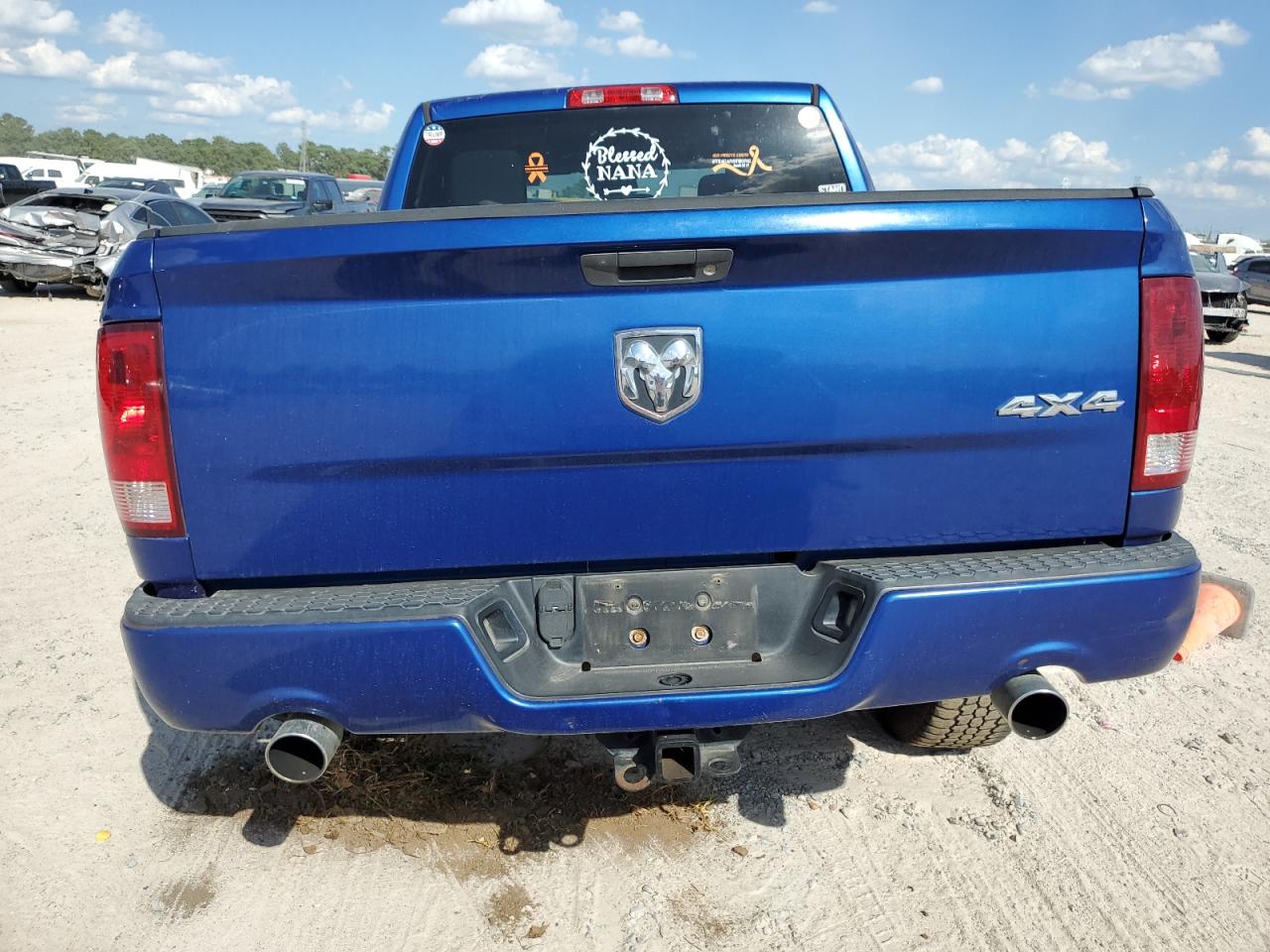 3C6RR7KT5EG210424 2014 Ram 1500 St