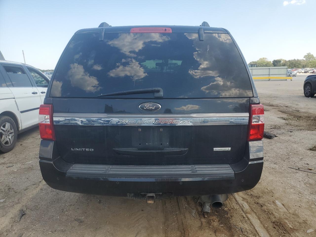 2015 Ford Expedition Limited VIN: 1FMJU2AT6FEF01852 Lot: 71760264