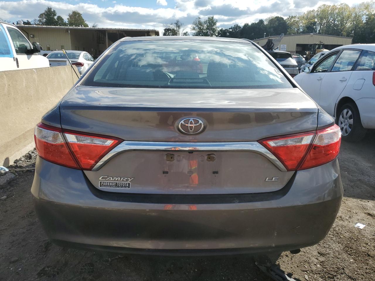 2017 Toyota Camry Le VIN: 4T1BF1FK4HU281984 Lot: 73394144