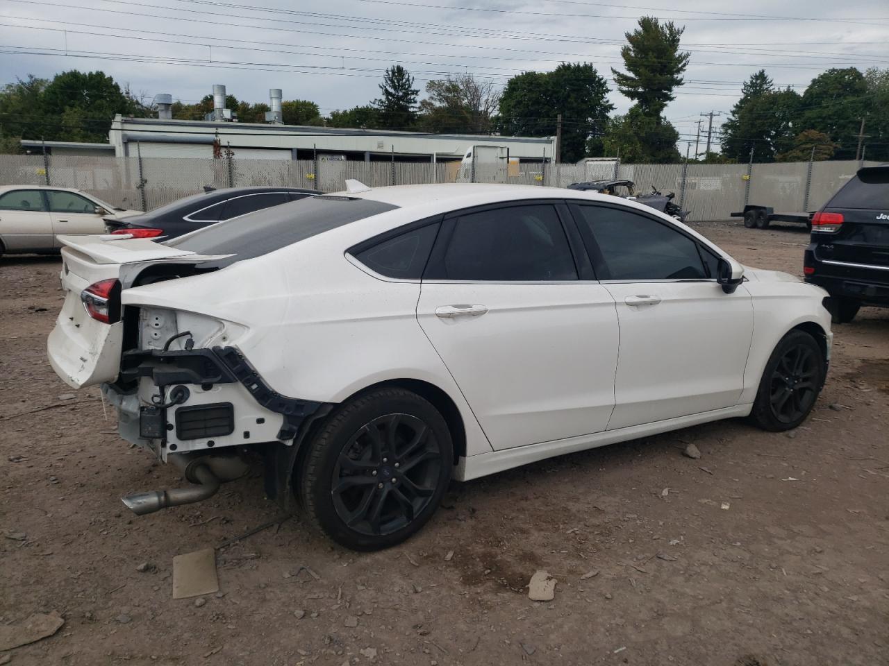 2019 Ford Fusion Se VIN: 3FA6P0HD7KR245352 Lot: 71368574