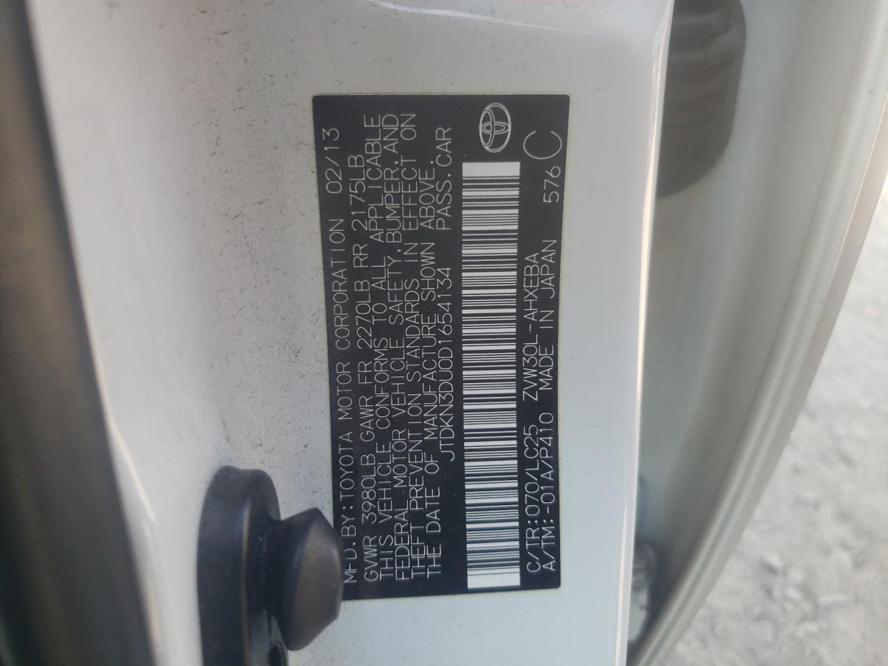 JTDKN3DU0D1654134 2013 Toyota Prius