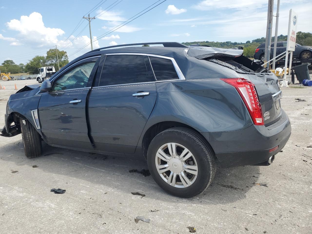 VIN 3GYFNAE34DS600145 2013 CADILLAC SRX no.2