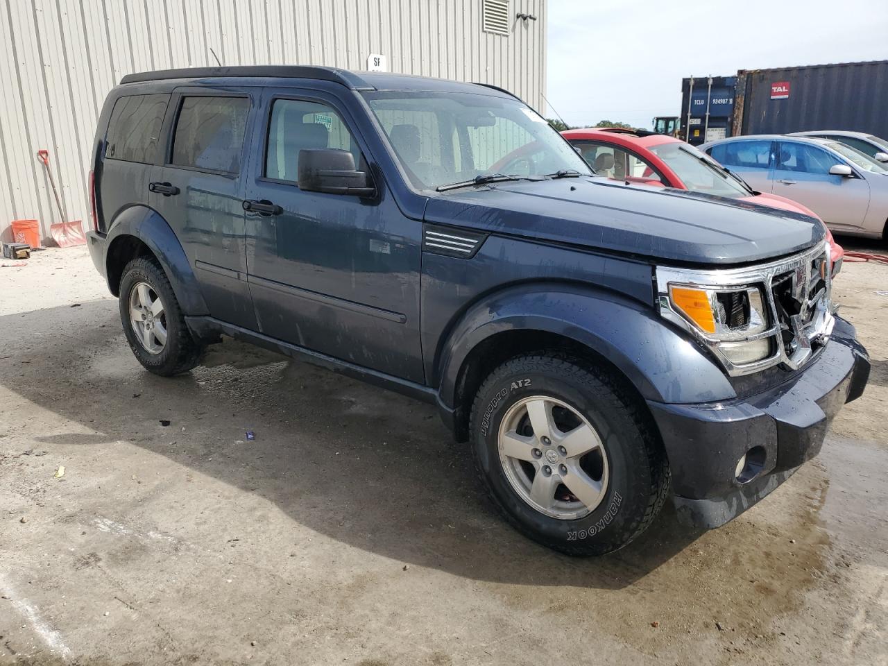 2008 Dodge Nitro - Image 4