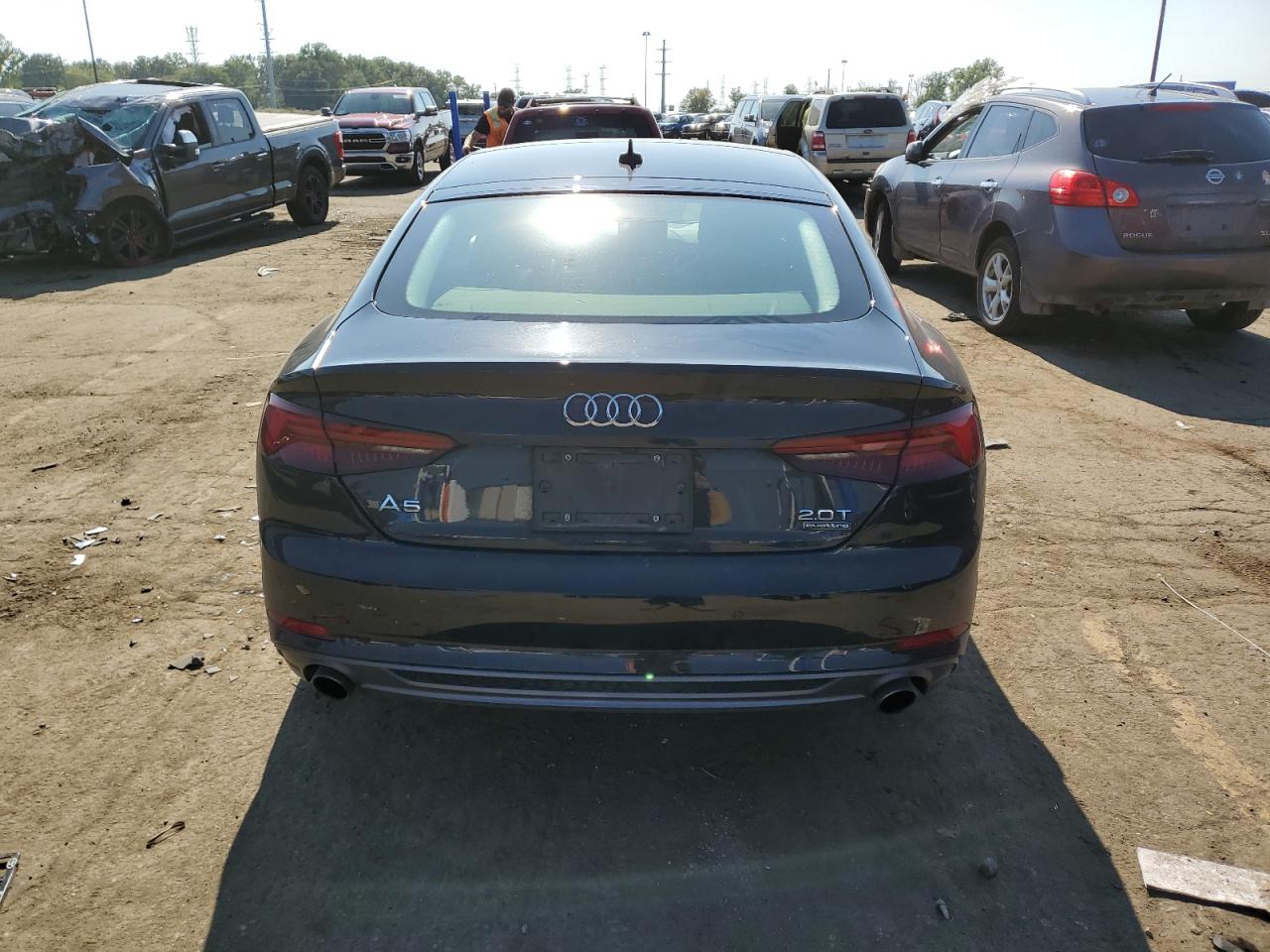 WAUFNCF58JA048693 2018 Audi A5 Prestige S-Line