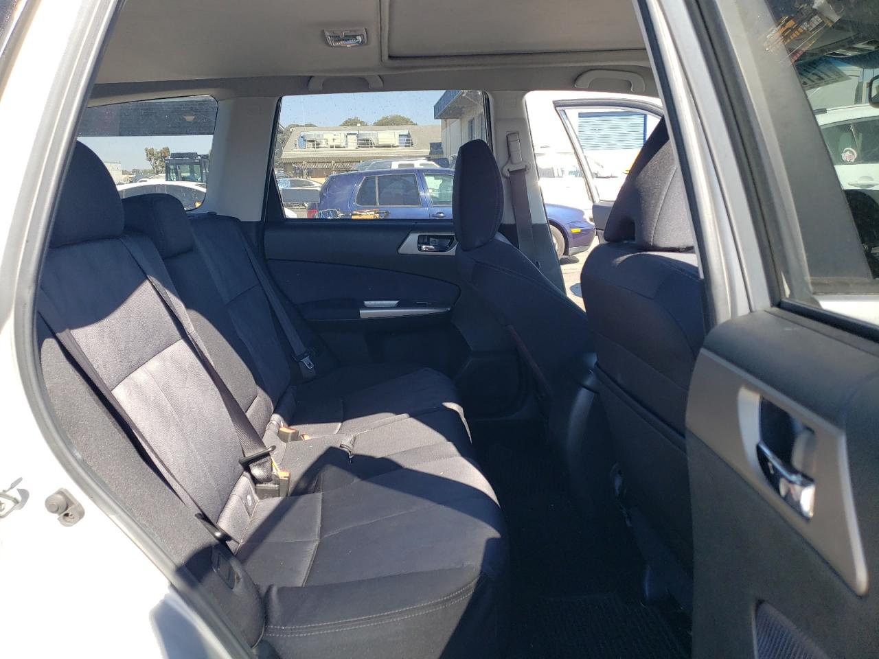2010 Subaru Forester - Image 10